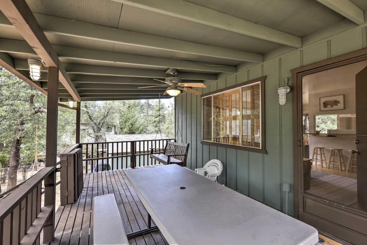 Bright Pine Cabin Direct Trail Access And Deck! Villa Exterior foto